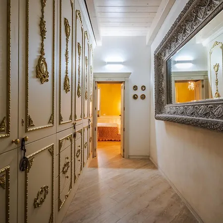 Le Porte Rosse - Free Parking & Air Conditioning Апартаменты